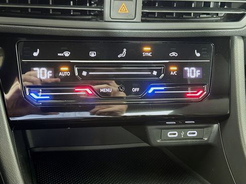 New 2025 Volkswagen Jetta Sport image 15