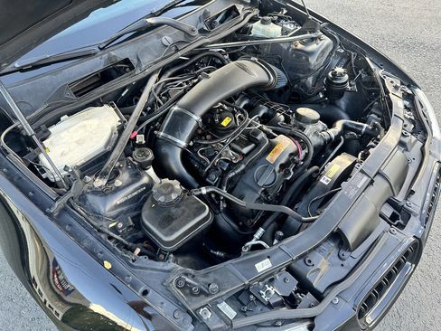 Used 2011 BMW 335i xDrive Sedan image 28