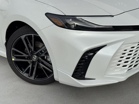 New 2026 Toyota Camry XSE FWD image 10