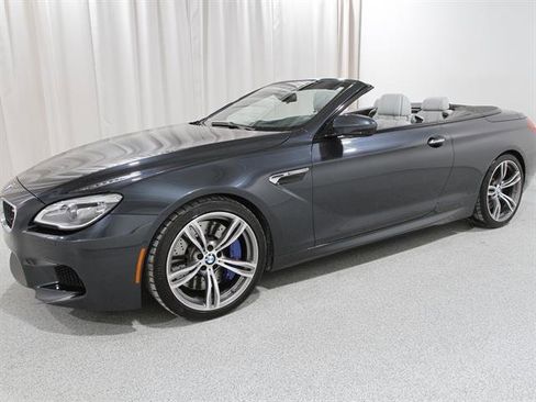 Used 2016 BMW M6 Convertible image 4