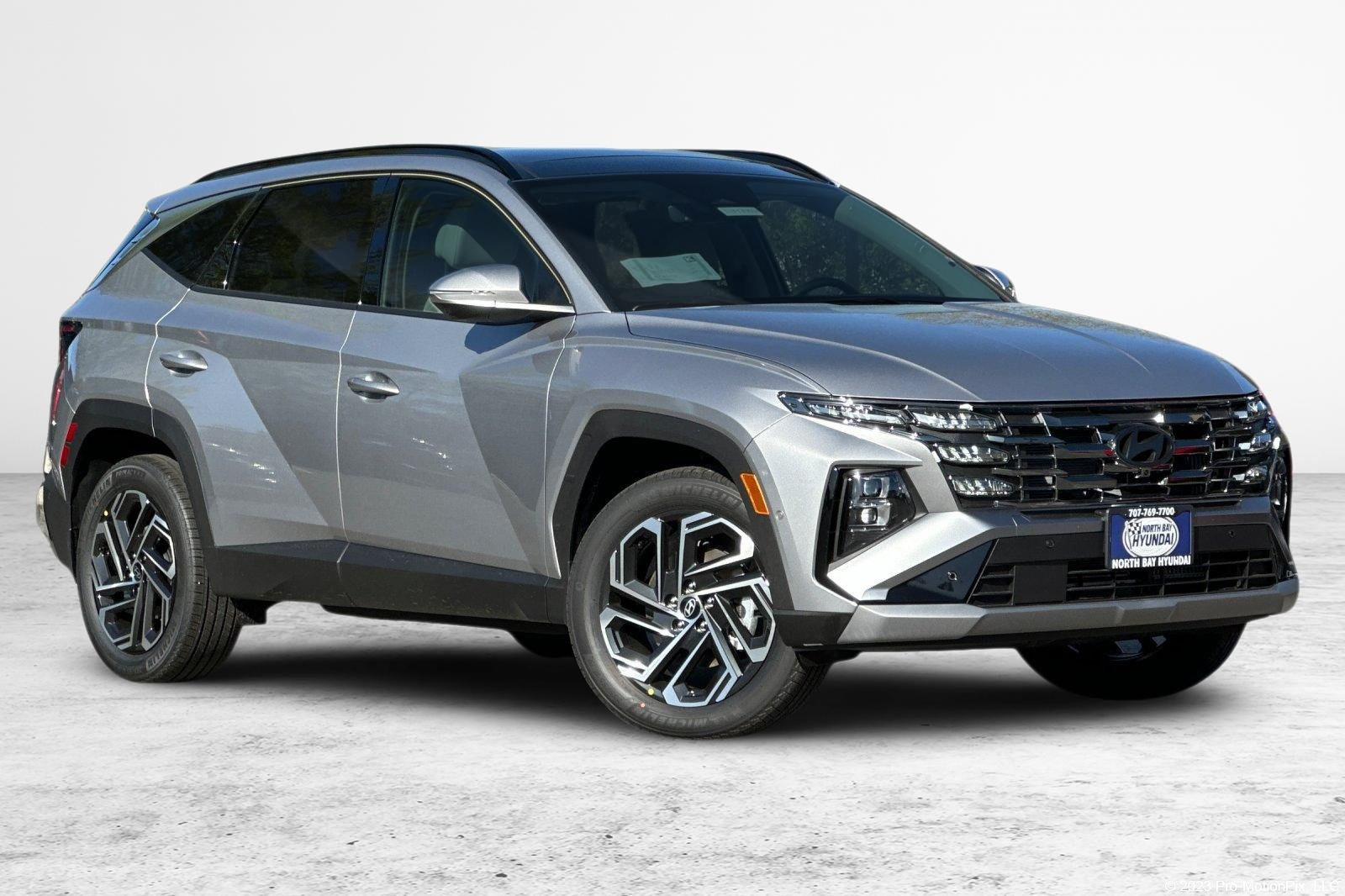 New 2026 Hyundai Tucson Limited AWD/4WD image 1