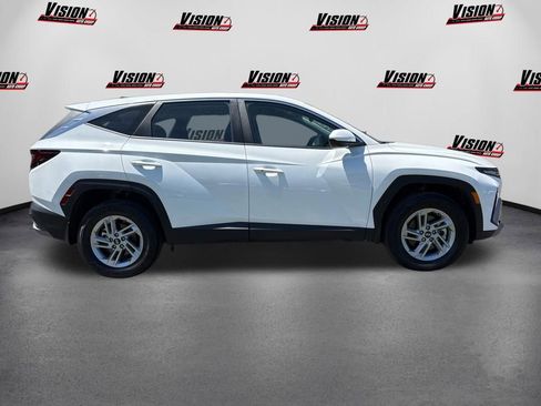 Certified 2025 Hyundai Tucson SE AWD/4WD image 6