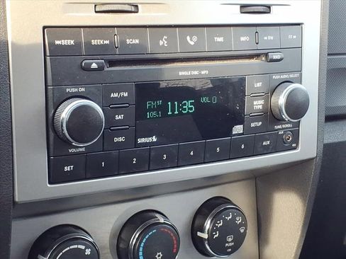 Used 2008 Dodge Nitro SXT w/ Sun & Wheels Group image 24