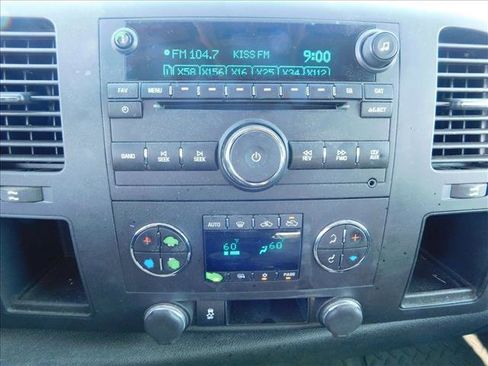 Used 2012 Chevrolet Silverado 1500 LT image 12