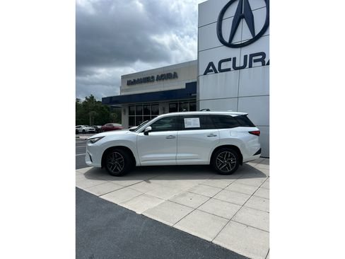Used 2024 Lexus TX 350 FWD w/ Technology Package image 3