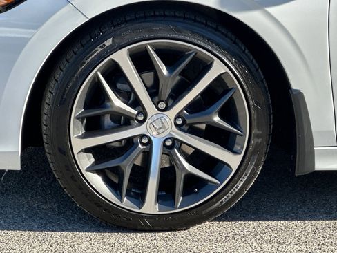 Used 2024 Honda Civic Touring image 26