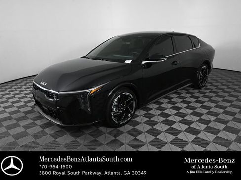 Used 2025 Kia K4 GT-Line FWD image 1
