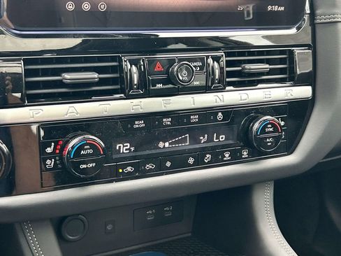 New 2026 Nissan Pathfinder Platinum AWD/4WD image 35