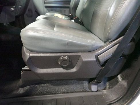 Used 2011 Ford F450 XL w/ Trailer Tow Pkg image 9