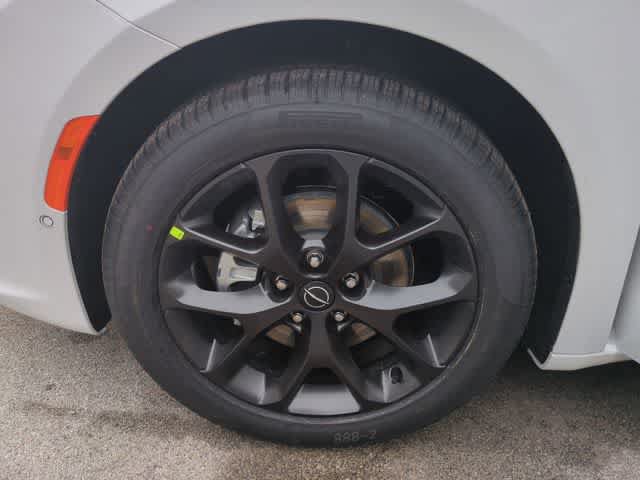 New 2026 Chrysler Pacifica Select FWD image 14