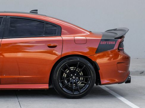 Used 2021 Dodge Charger Scat Pack w/ Daytona Edition Group RWD image 19