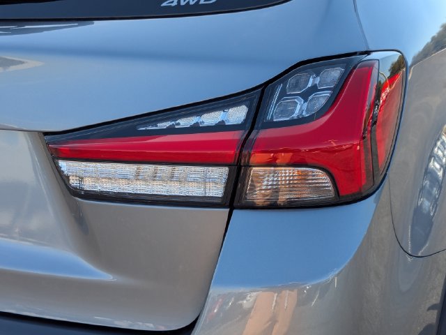 Used 2026 Mitsubishi Outlander Sport ES AWD/4WD image 10