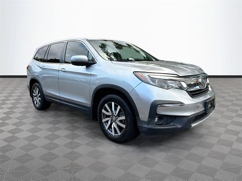 Used 2021 Honda Pilot EX image 4