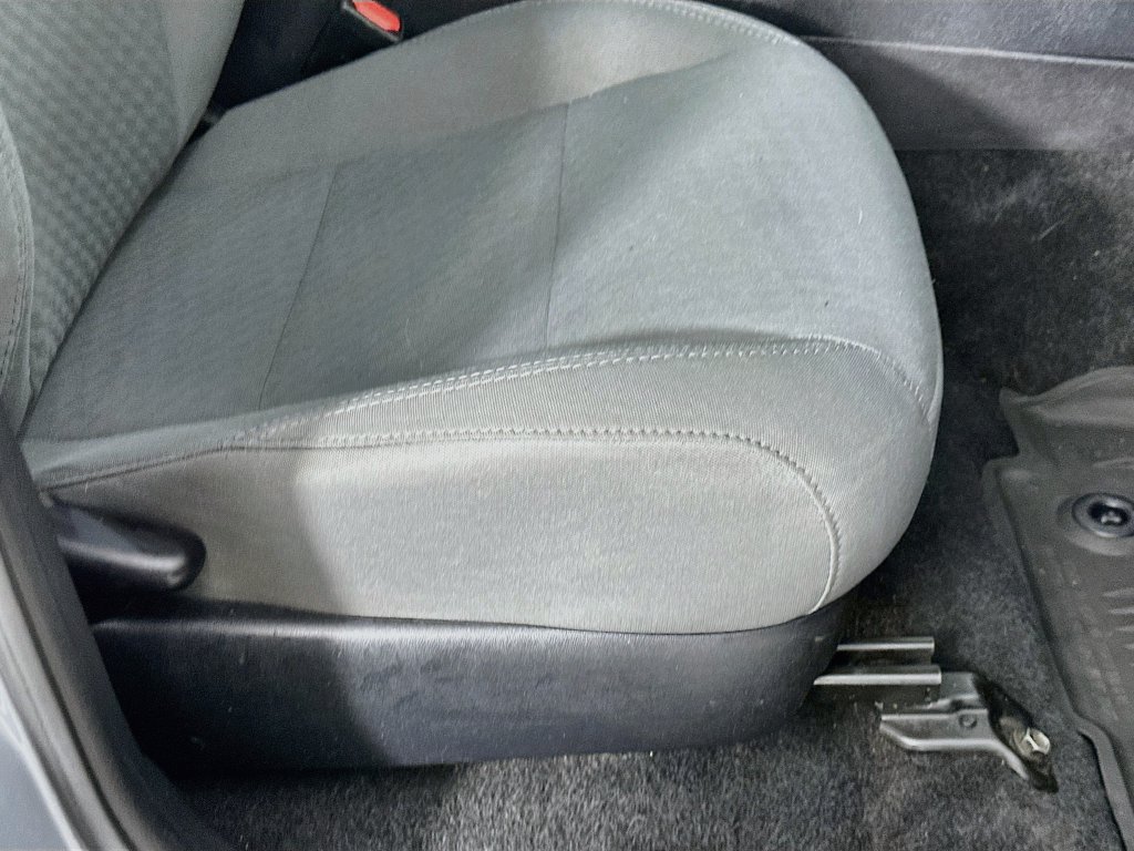 Used 2021 Toyota Tacoma SR5 AWD/4WD image 23