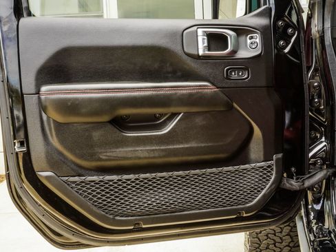 Used 2024 Jeep Wrangler Unlimited Rubicon 392 AWD/4WD image 39