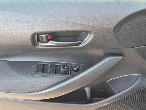 Used 2024 Toyota Corolla LE FWD image 18