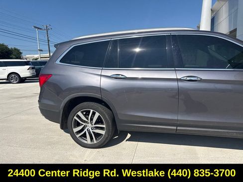 Used 2017 Honda Pilot Elite image 19
