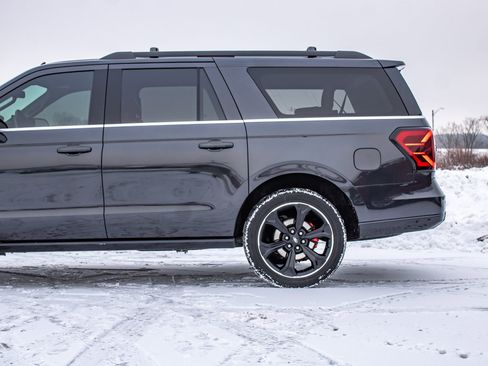 Used 2022 Ford Expedition Max Limited image 44