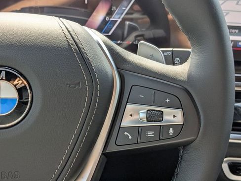 New 2026 BMW X5 sDrive40i image 28