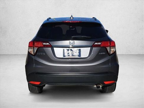 Used 2022 Honda HR-V EX image 7
