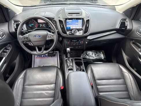 Used 2017 Ford Escape Titanium AWD/4WD image 10