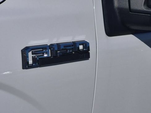 Used 2017 Ford F150 XL w/ Equipment Group 101A Mid AWD/4WD image 13