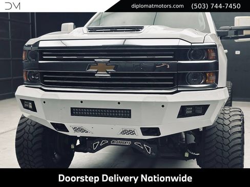 Used 2017 Chevrolet Silverado 2500 LT AWD/4WD image 14
