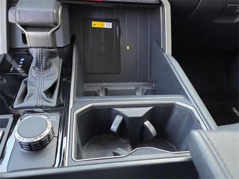 Used 2023 Toyota Tundra Limited image 26