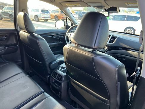 Used 2019 Honda Ridgeline RTL-E image 14