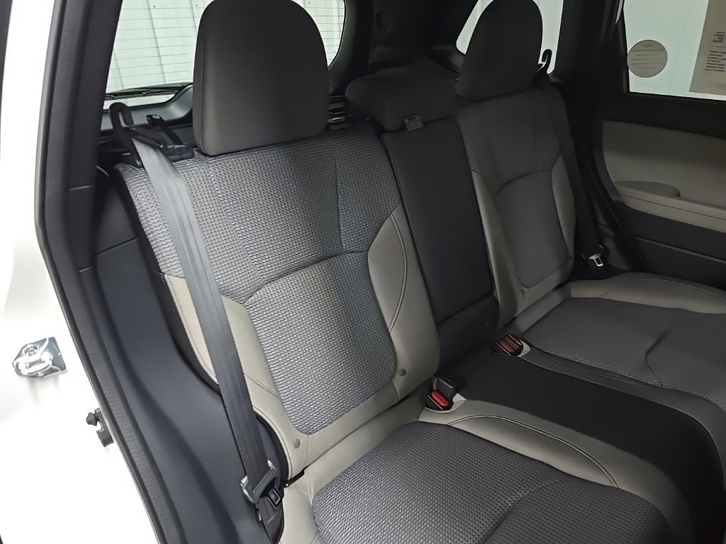 New 2026 Subaru Forester Premium AWD/4WD image 17