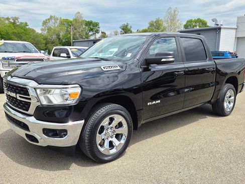 Used 2022 RAM 1500 Big Horn AWD/4WD image 3