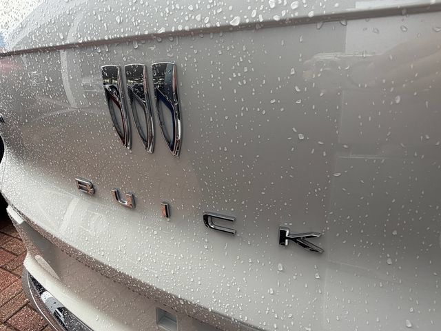 New 2026 Buick Envista Preferred FWD image 6