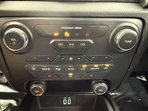 Used 2020 Ford Ranger Lariat w/ Equipment Group 501A Mid image 35