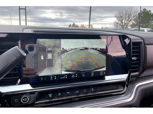 Used 2024 Chevrolet Silverado 3500 High Country w/ Technology Package image 23