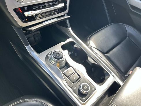 Used 2021 Ford Explorer XLT w/ Equipment Group 202A image 30