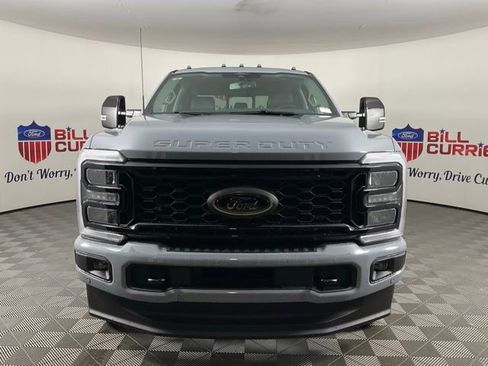 New 2026 Ford F250 Lariat w/ Black Appearance Package image 8