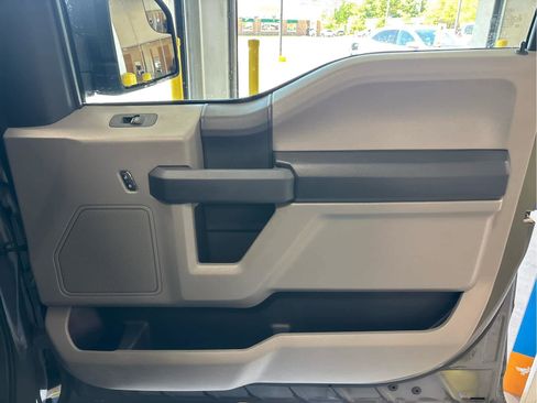 Used 2020 Ford F150 XL w/ Equipment Group 101A Mid AWD/4WD image 33