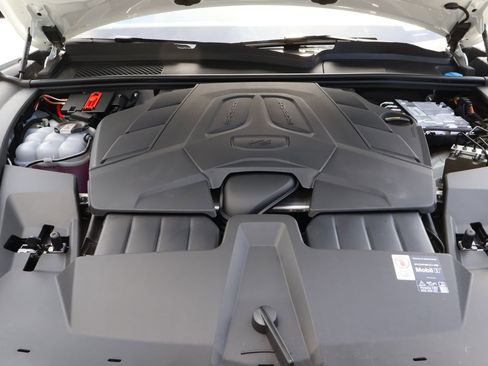 New 2026 Porsche Cayenne image 28