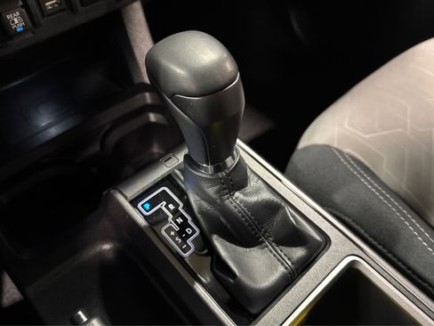 Used 2023 Toyota Tacoma TRD Sport image 34