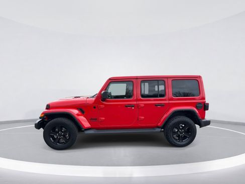 Used 2021 Jeep Wrangler Unlimited Sahara image 5