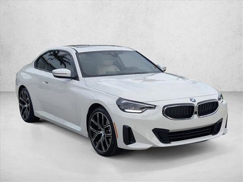 Certified 2023 BMW 230i Coupe w/ Convenience Package image 3