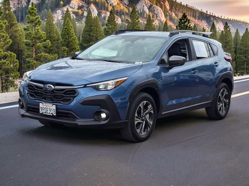 Certified 2024 Subaru Crosstrek 2.0i Premium w/ Crosstrek Mirror Package AWD/4WD image 4