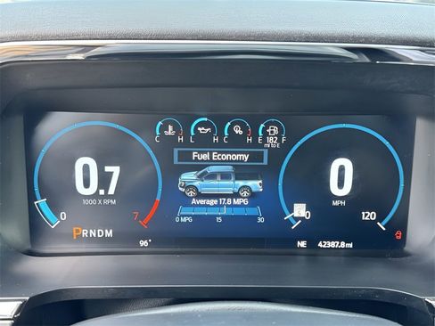 Used 2022 Ford F150 Lariat w/ Equipment Group 502A High image 7