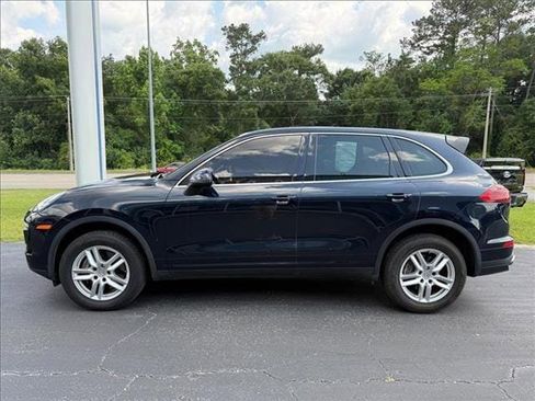 Used 2016 Porsche Cayenne AWD/4WD image 19