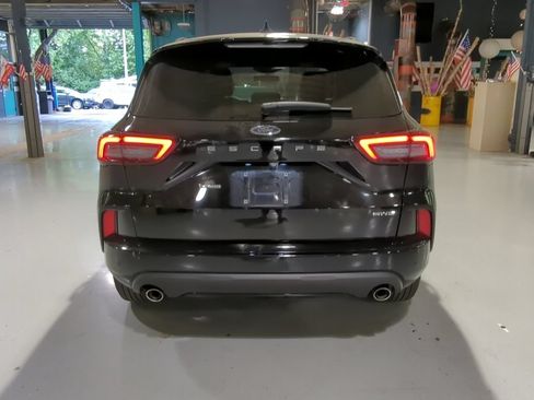 Used 2023 Ford Escape ST-Line w/ Tech Pack #1 AWD/4WD image 8