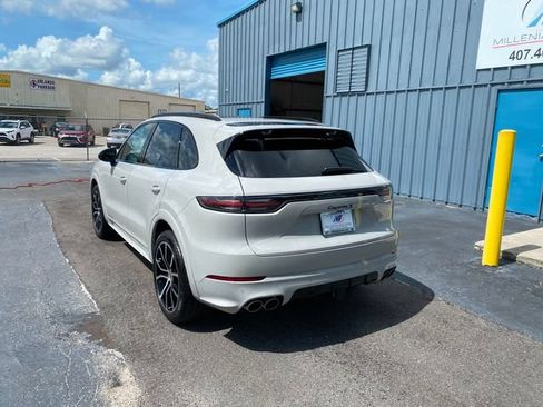 Used 2020 Porsche Cayenne S AWD/4WD image 60