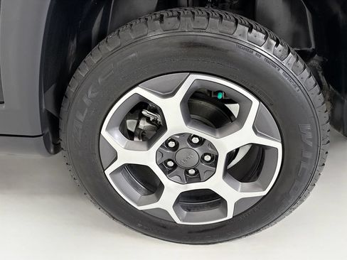 Used 2022 Jeep Compass Trailhawk w/ Trailhawk Elite Group AWD/4WD image 30