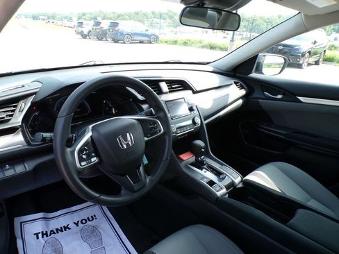 Used 2020 Honda Civic LX image 9