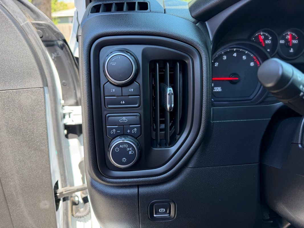 Used 2020 Chevrolet Silverado 2500 W/T w/ WT Fleet Convenience Package AWD/4WD image 14