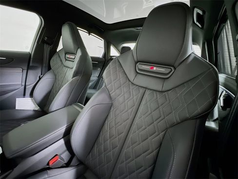 New 2026 Audi A6 Prestige image 10